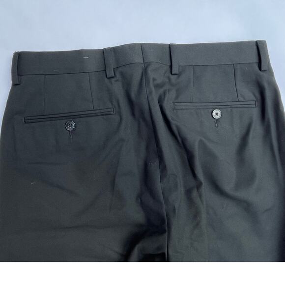VAN HEUSEN, SIZE 30X32, BLACK, MEN'S DRESS PANTS - Picture 5 of 5
